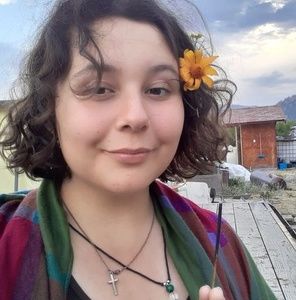 Meet your Posher, Mel